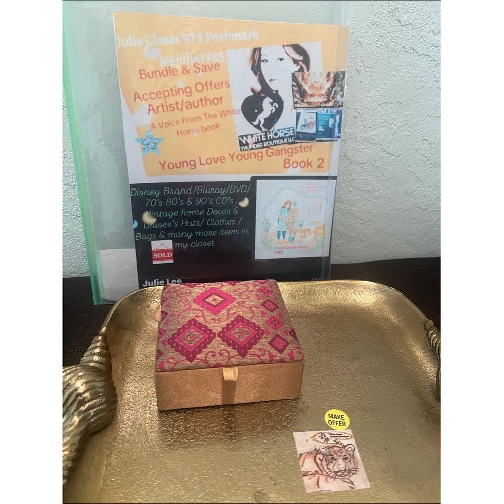 #2205**”4x4”Pink/Gold Velvet Patterned Jewelry Box with Mirror